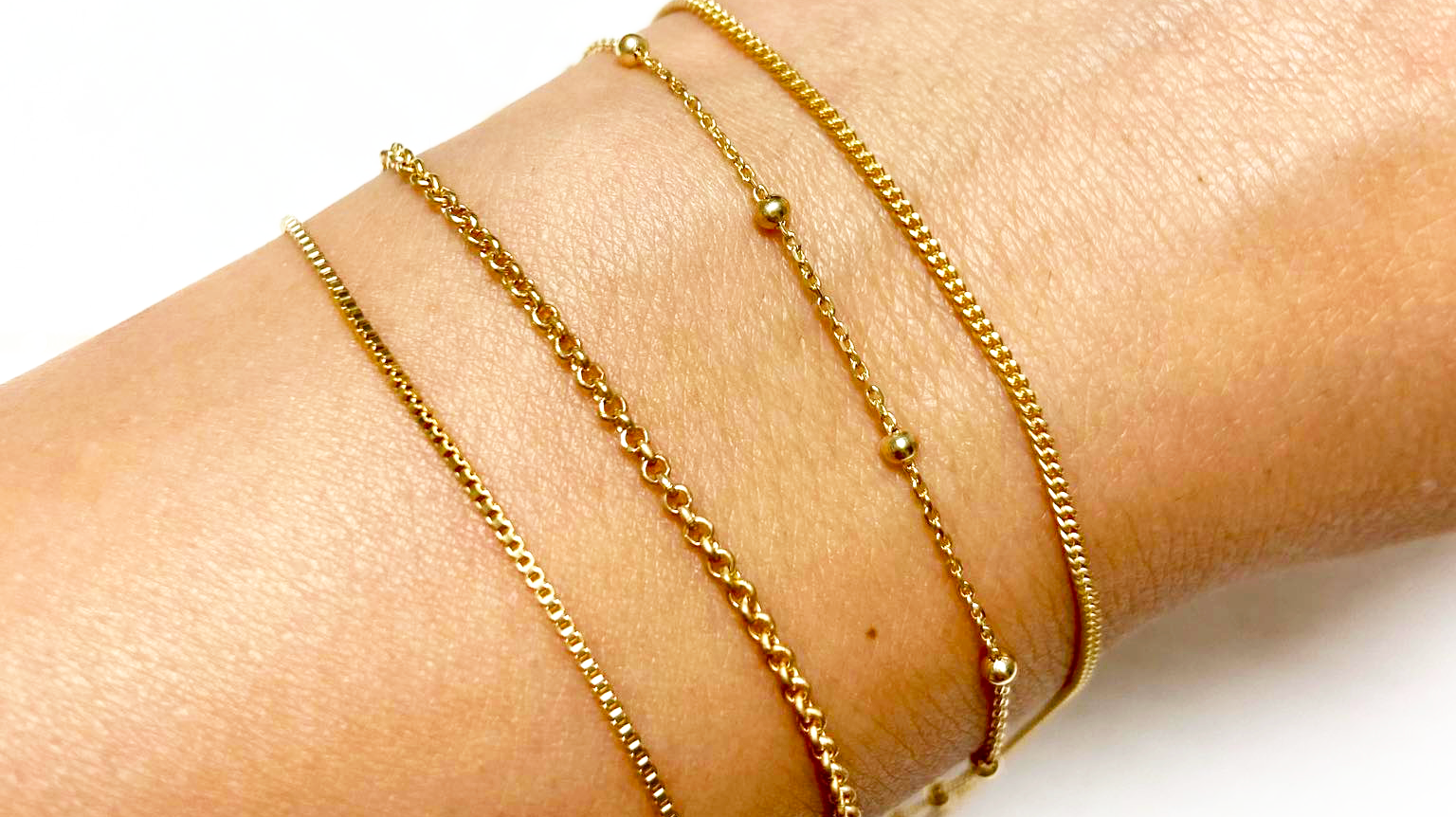 bracciale in oro vermeil saldato al polso