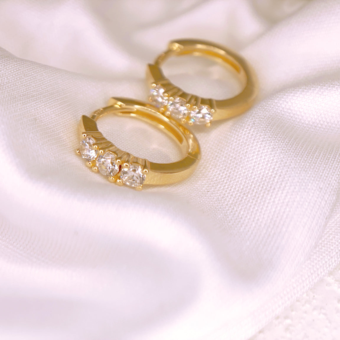 Orecchini Trilogy in argento 925 - cerchietti a scattino, made in Italy