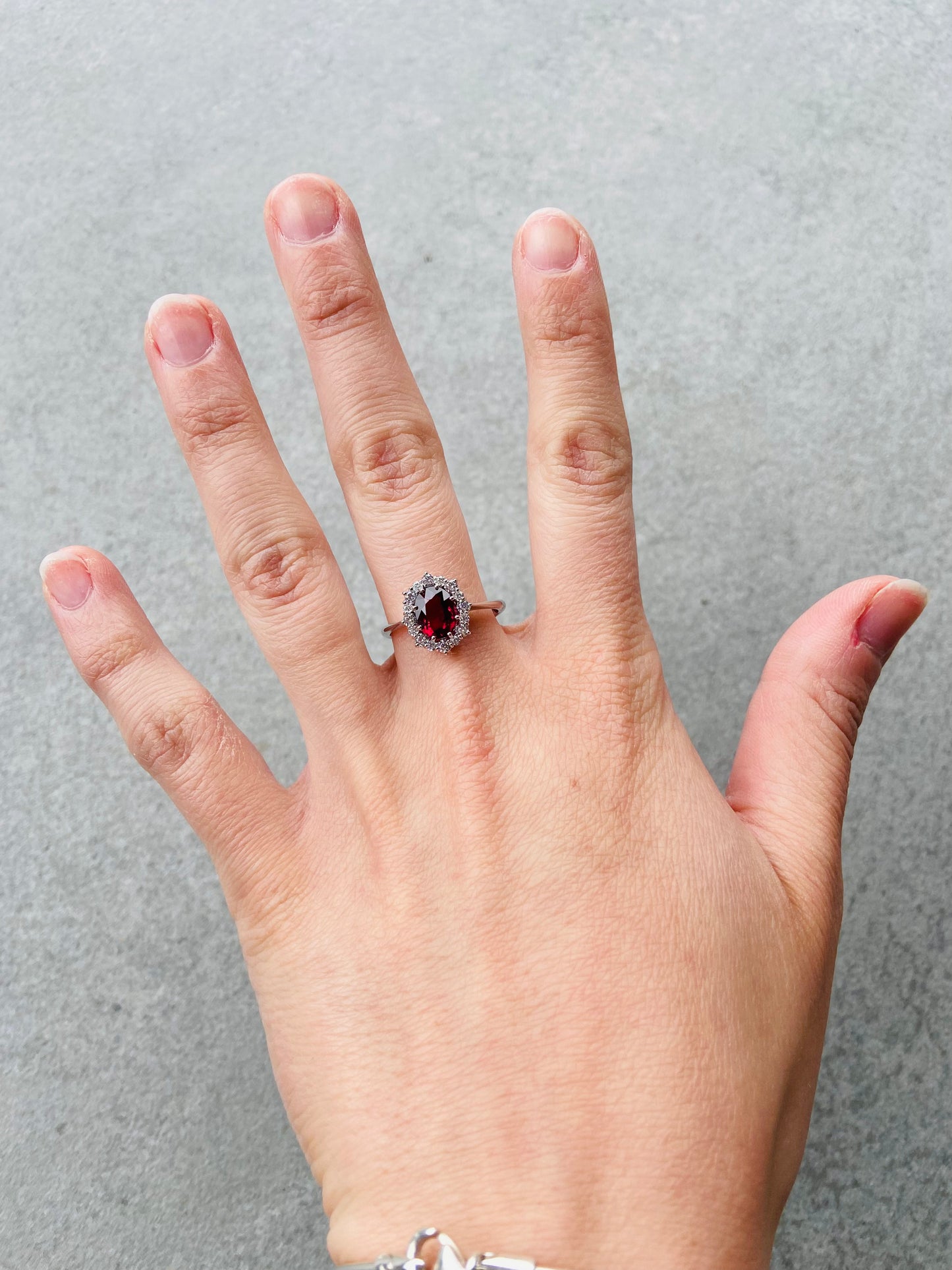 Anello Regina Rubino Rosso - Argento 925 con Zirconi