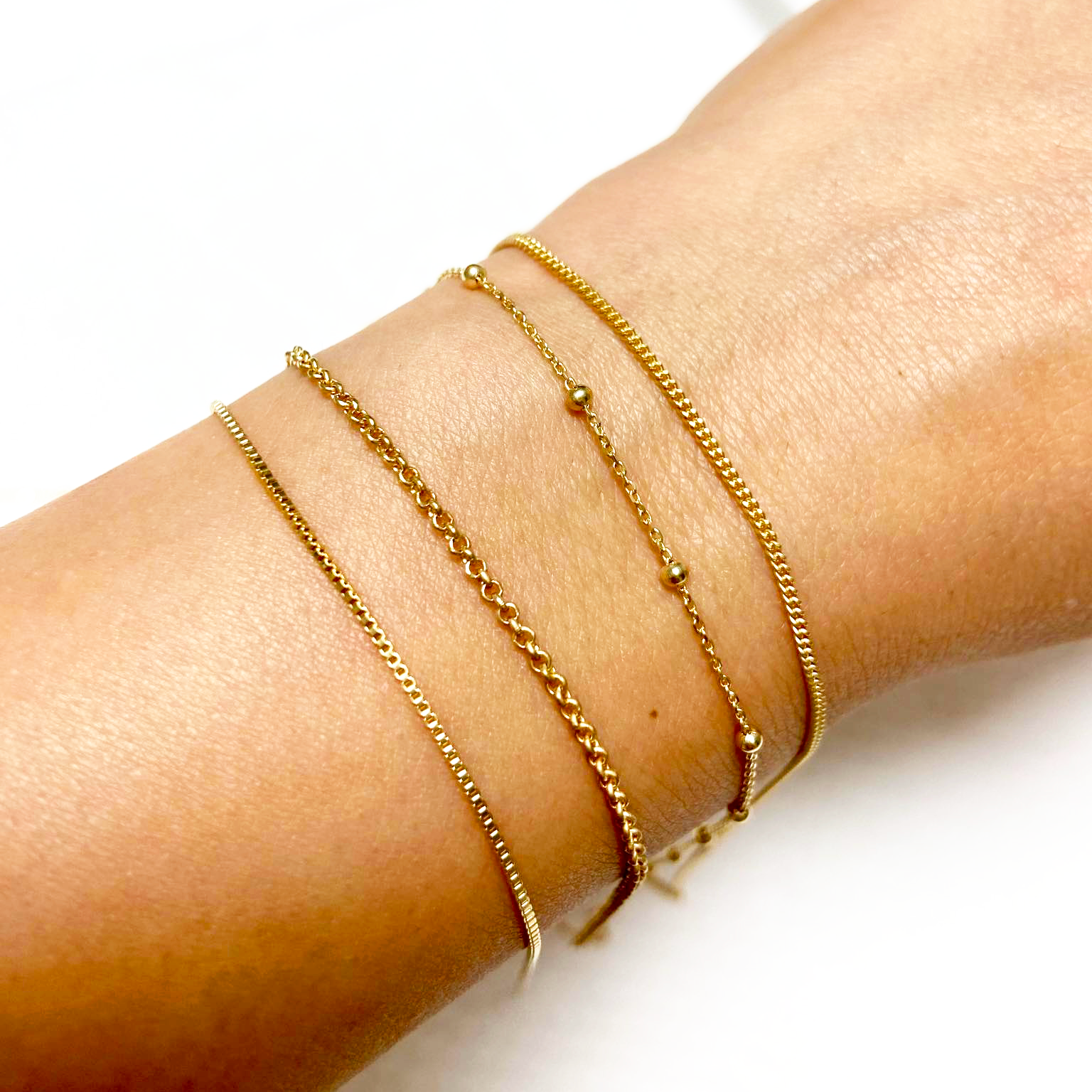 bracciale in oro vermeil saldato al polso