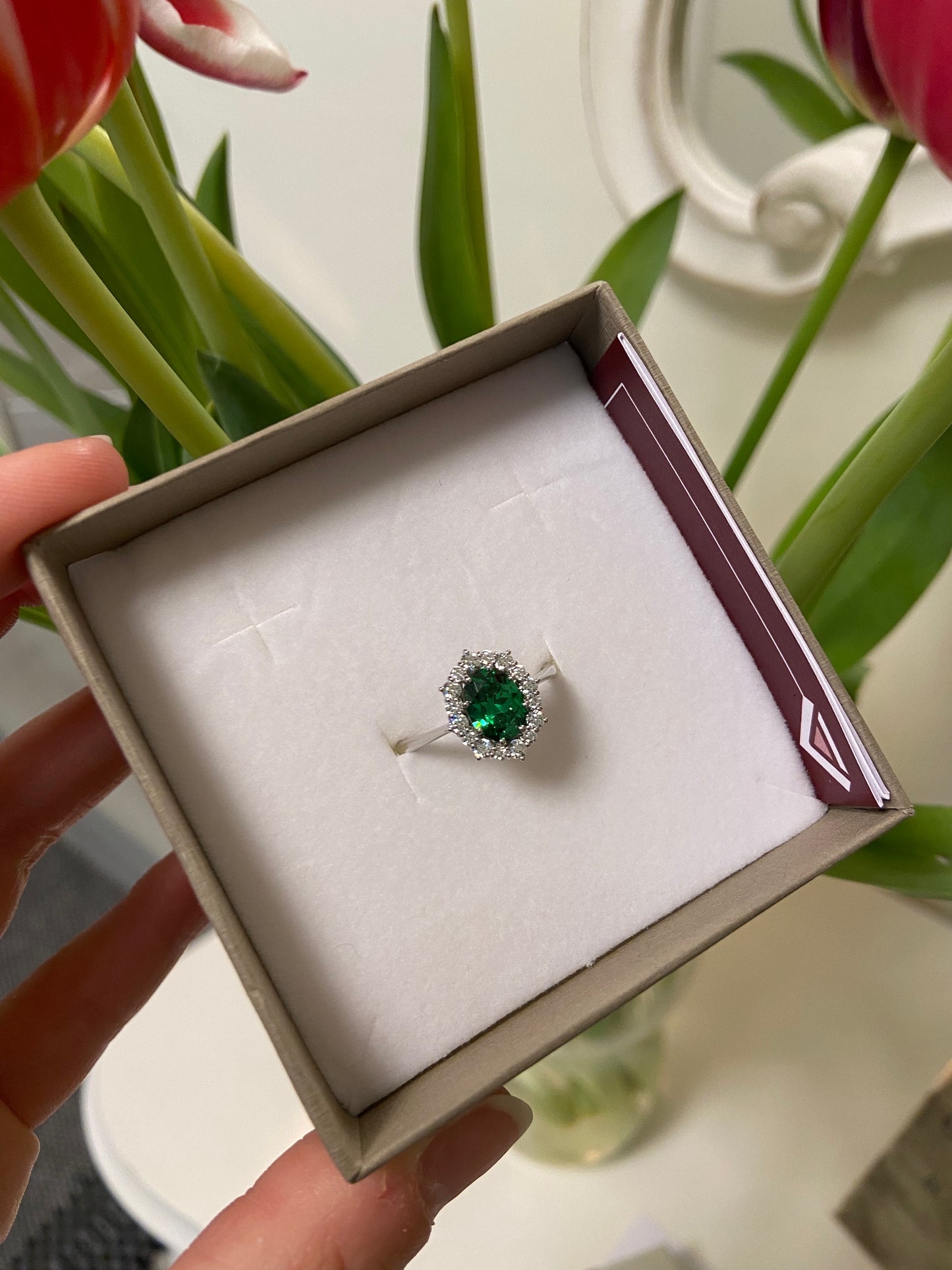 Anello Regina Smeraldo Verde - Argento 925 con Zirconi