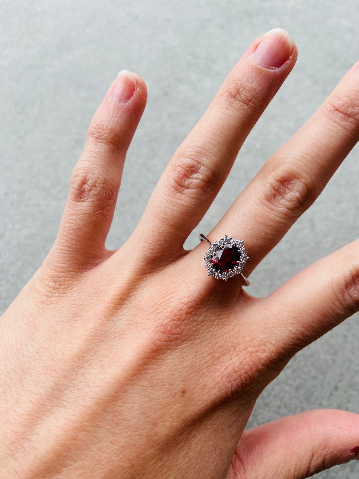Queen Red Ruby Ring - 925 Silver with Zircons