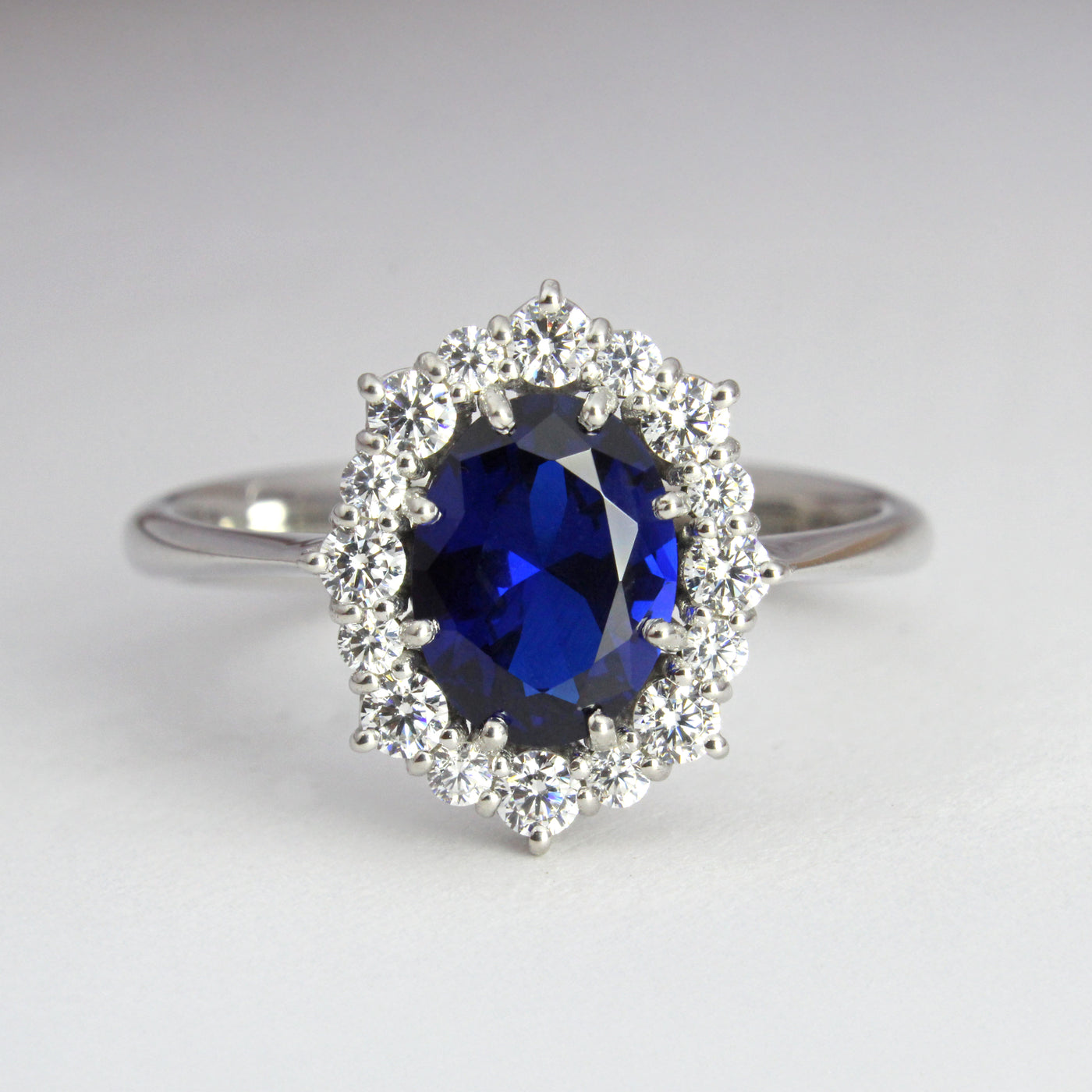 Anello Regina Zaffiro Blu - Argento 925 con Zirconi