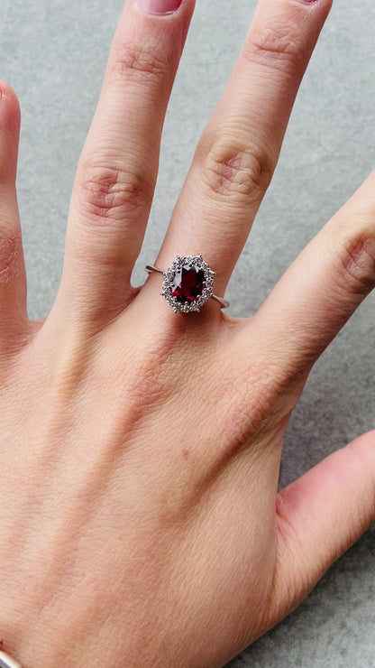 Anello Regina Rubino Rosso - Argento 925 con Zirconi